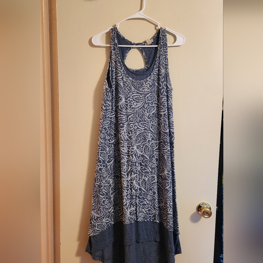 Blue and off white dress. Medium